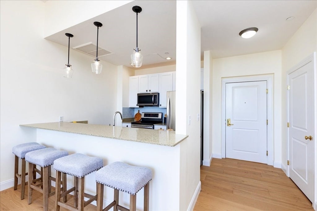 145 Glenwood St #305, Malden, MA Photo #14