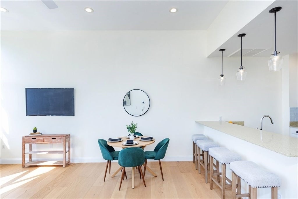 145 Glenwood St #305, Malden, MA Photo #6