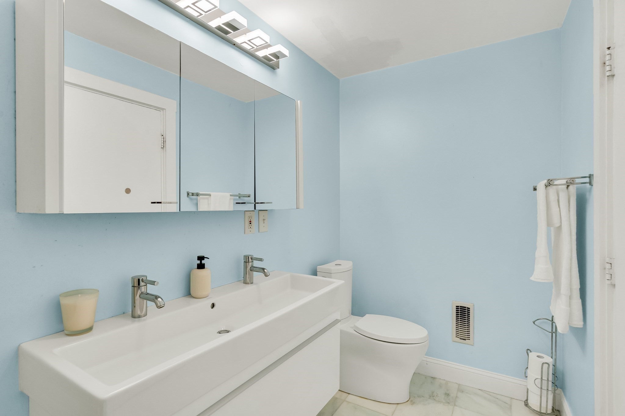 124 Chestnut St #1, Brookline, MA, 124 Chestnut St #1, Brookline, MA Photo #15