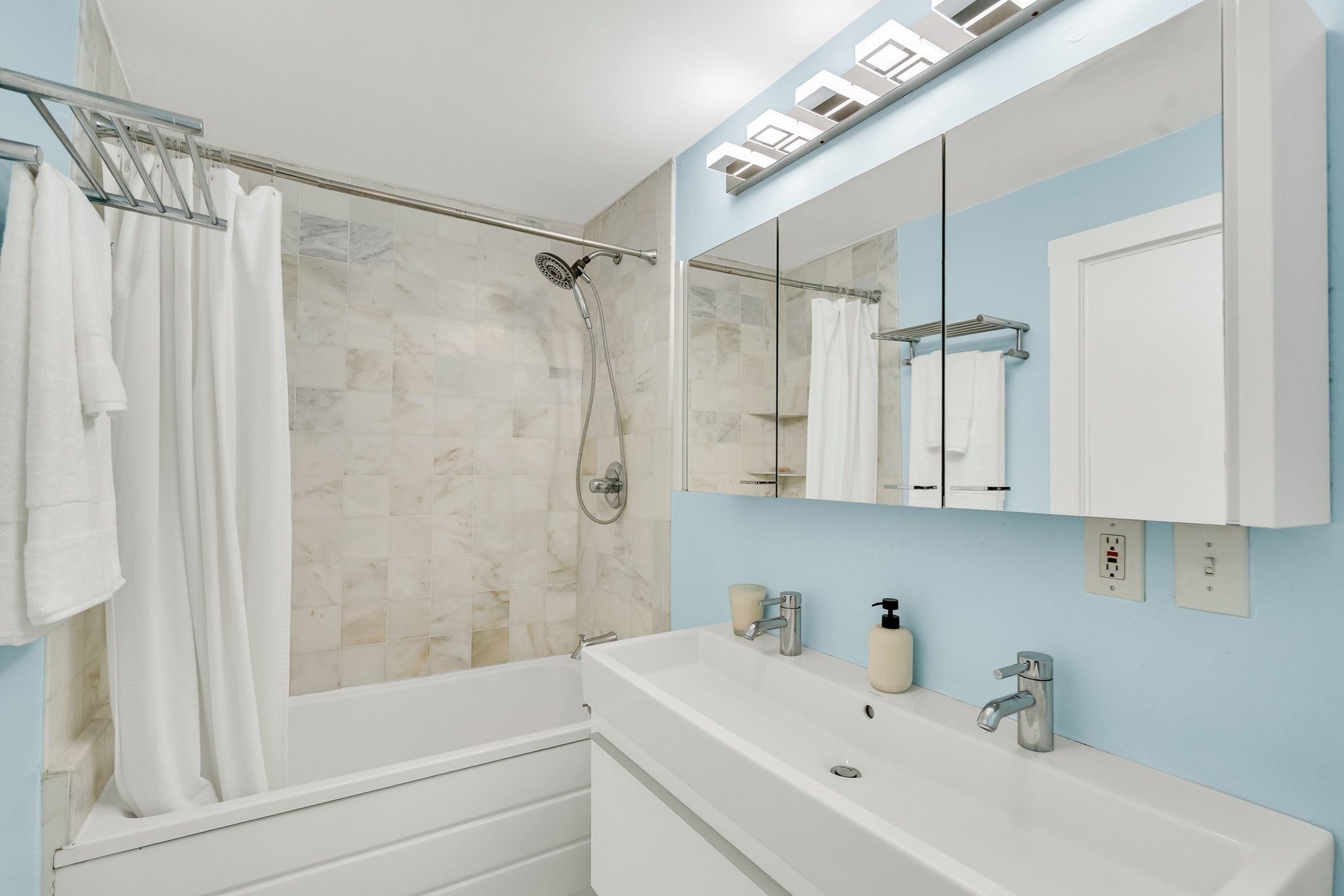 124 Chestnut St #1, Brookline, MA, 124 Chestnut St #1, Brookline, MA Photo #14