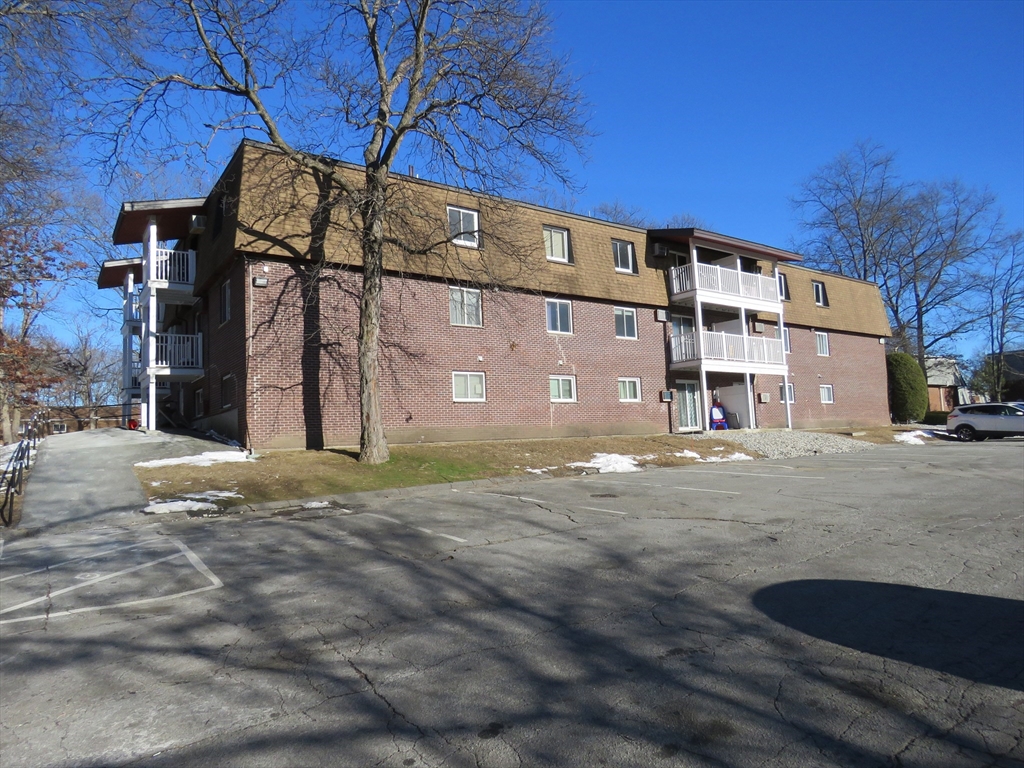 7 Wildwood St 21