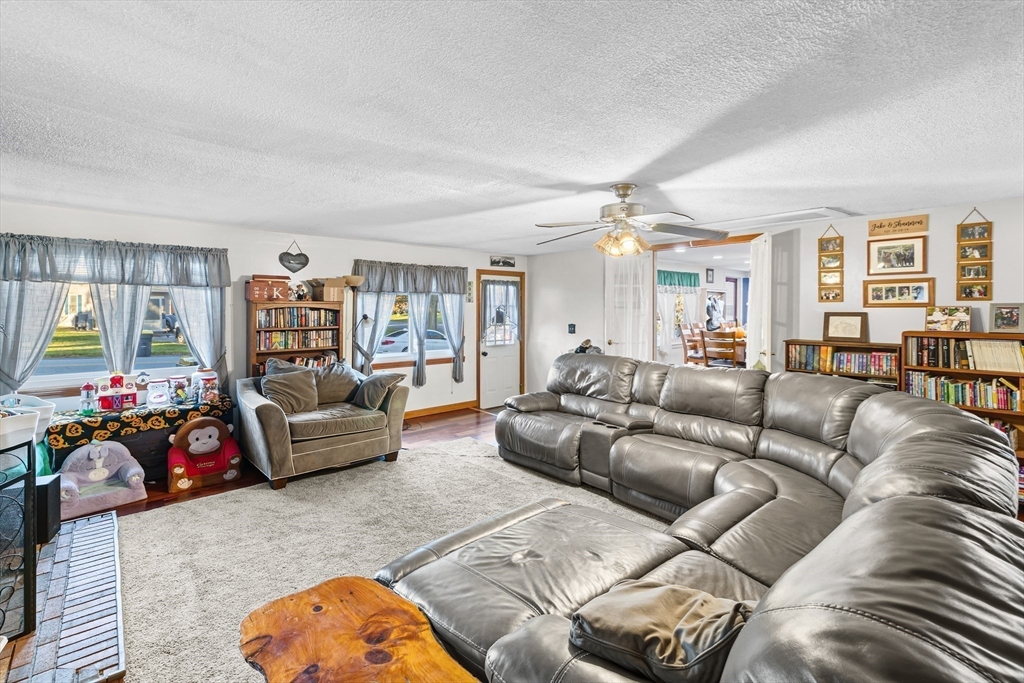 281 Massachusetts Ave