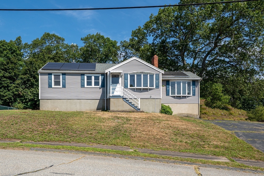 15 Seneca Rd