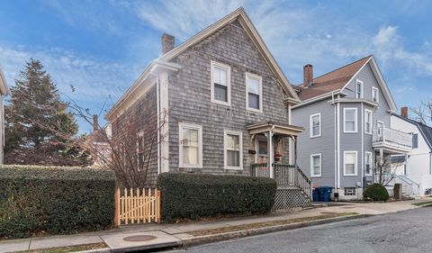 Photo of 198 Arnold St, New Bedford, MA 02740 (MLS # 73461062)
