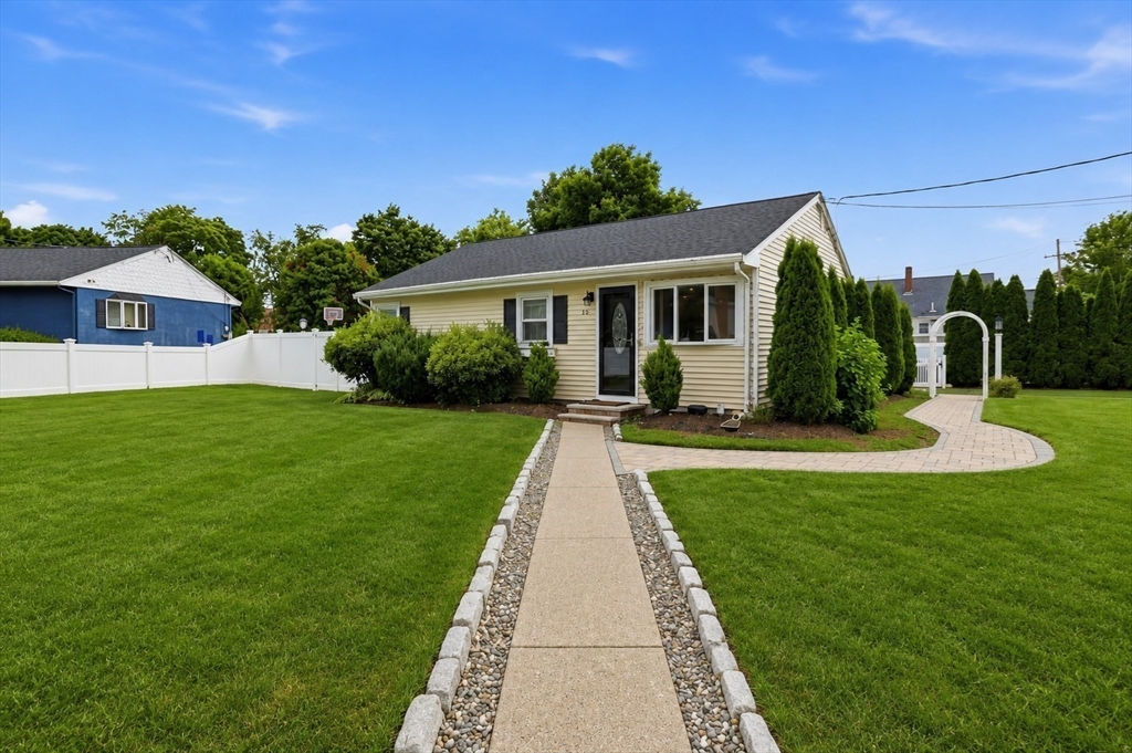 15 Riverside Ct
