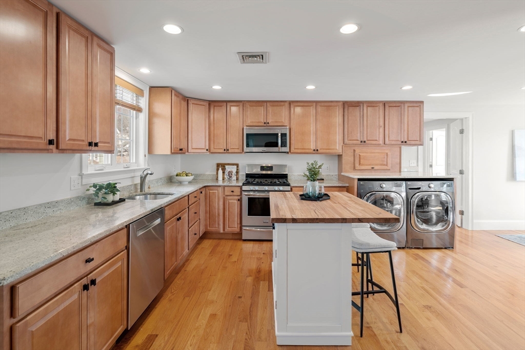 153 Summer St 153