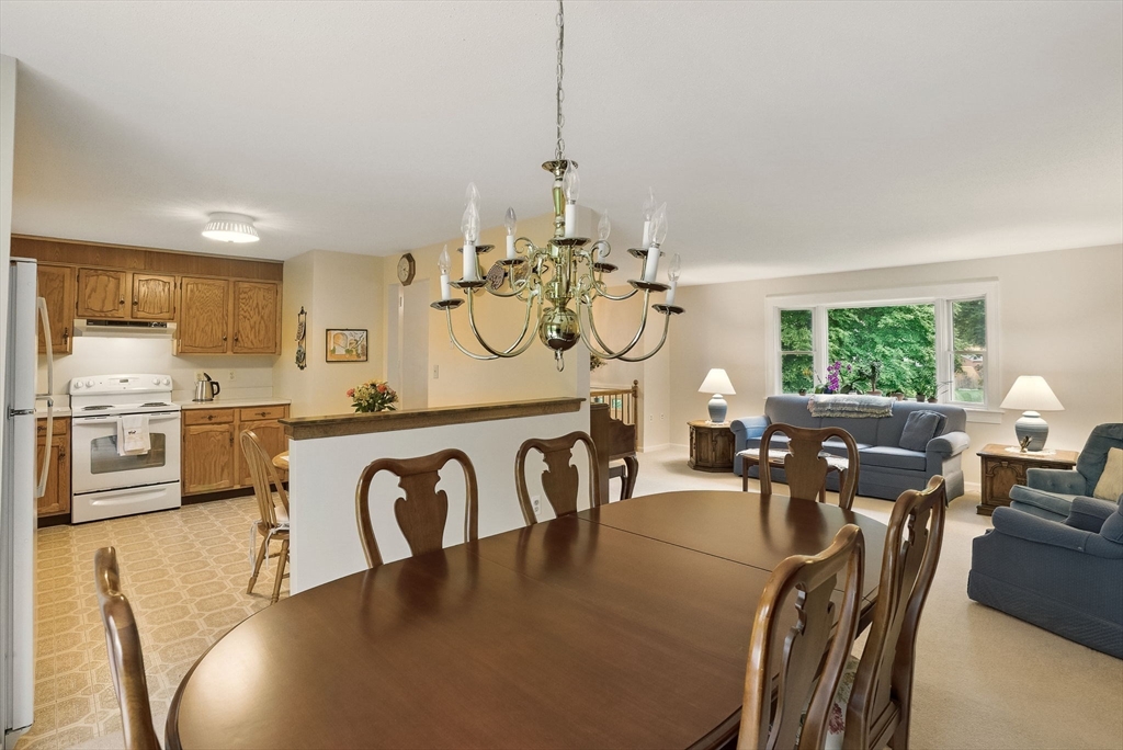 4 Colony Cir