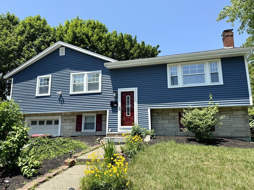 258 Plain St