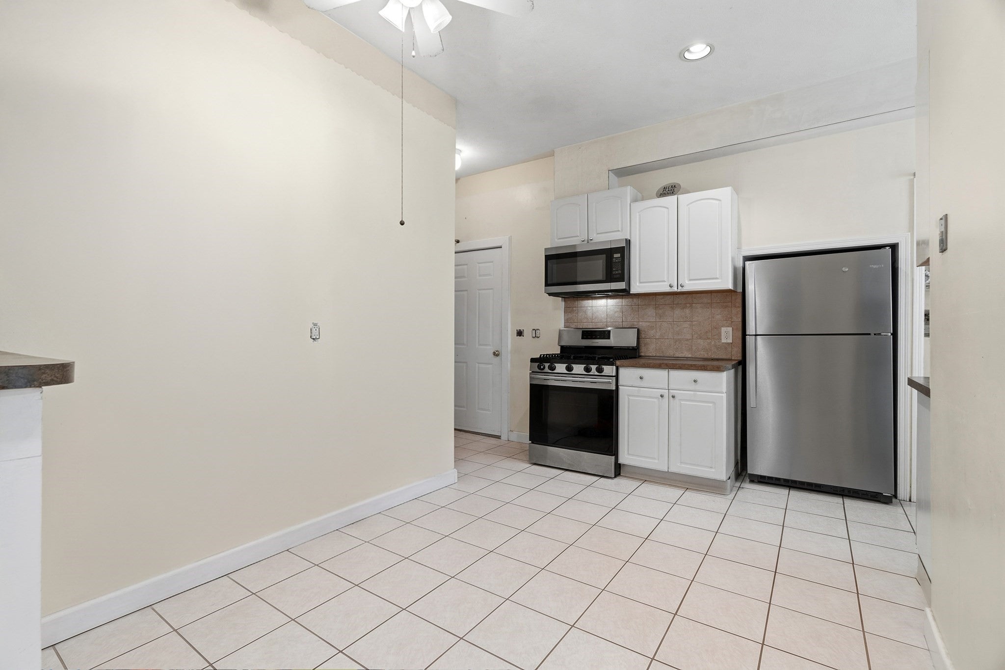 41 Summer St #B, Everett, MA Photo #10