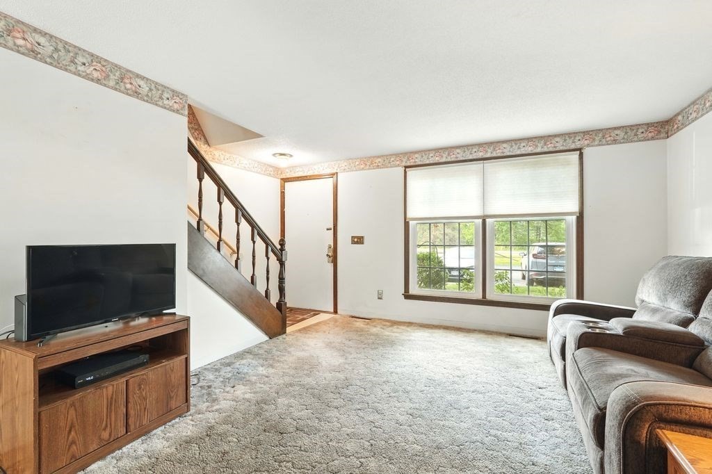 116 Corey Colonial 116