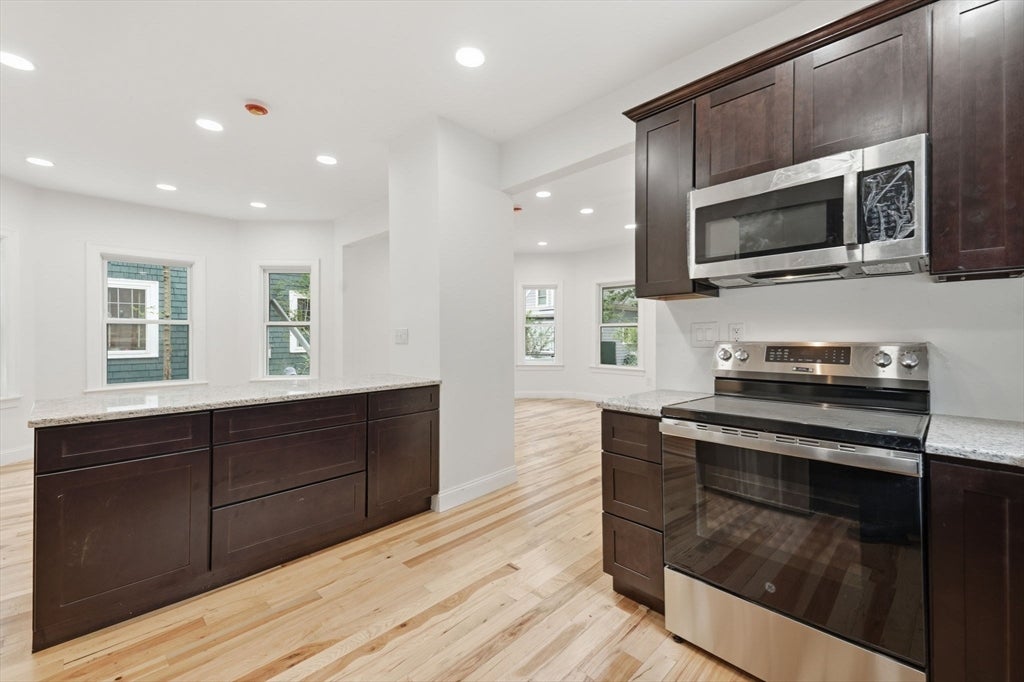 71 Cottage Street, Boston, MA, 71 Cottage Street, Boston, MA Photo #19