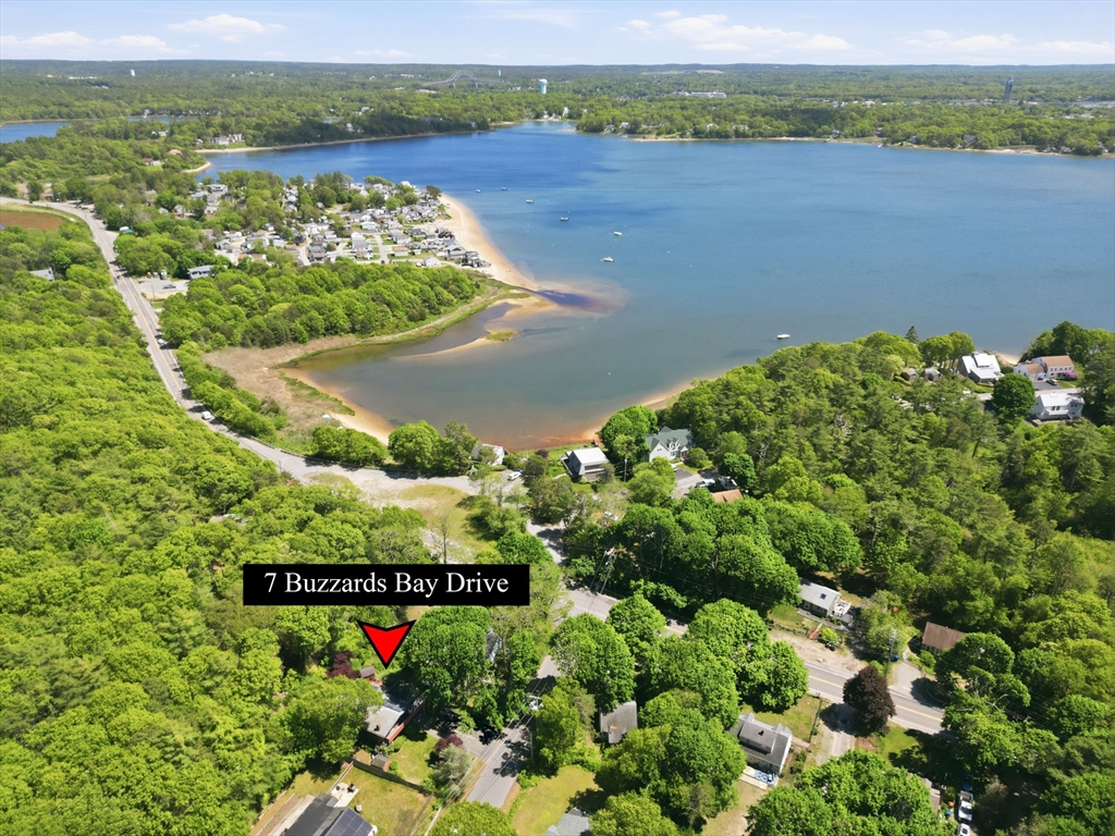 7 Buzzards Bay Dr