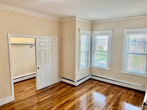 292 Washington Ave 2L Chelsea MA 02150