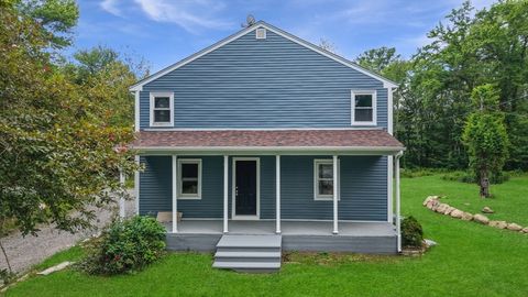 1030 Oak St Dighton MA 02764