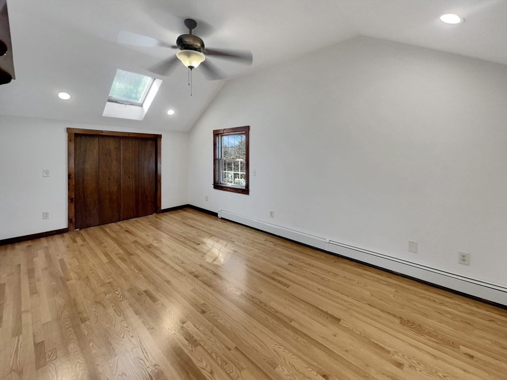 60 Pine Ave