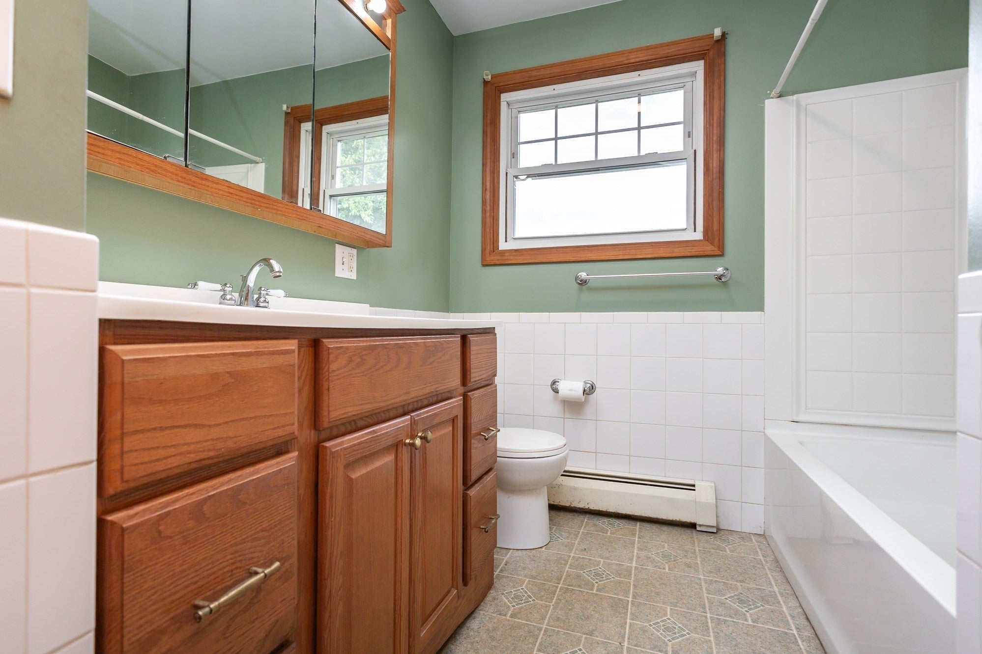 26 Midland Rd, Somerset, MA, 26 Midland Rd, Somerset, MA Photo #20