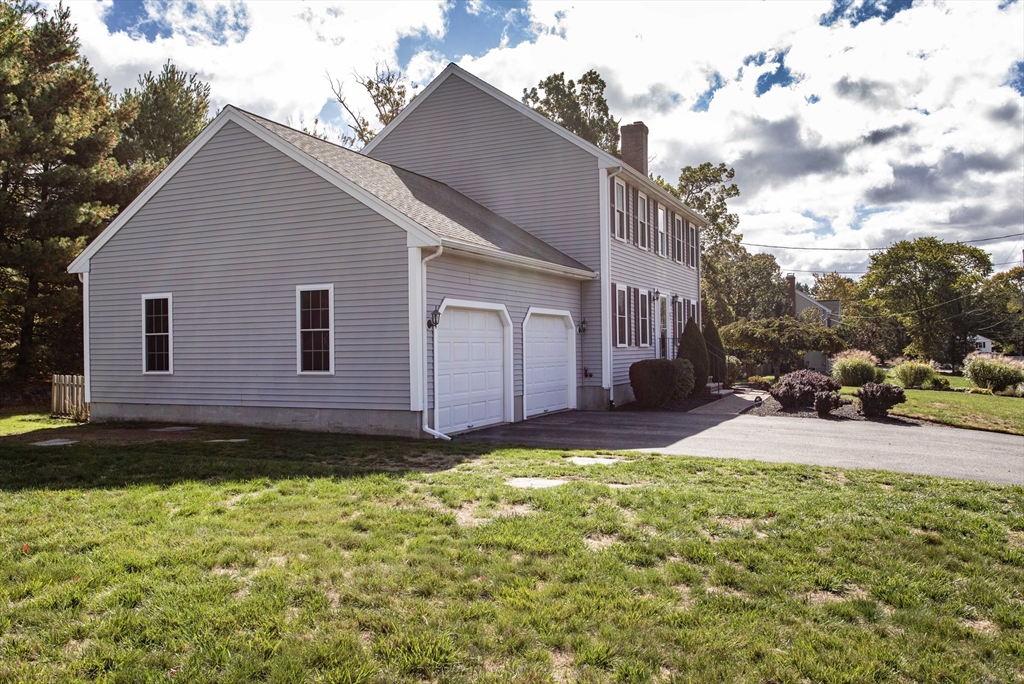 21 Cathy Ln