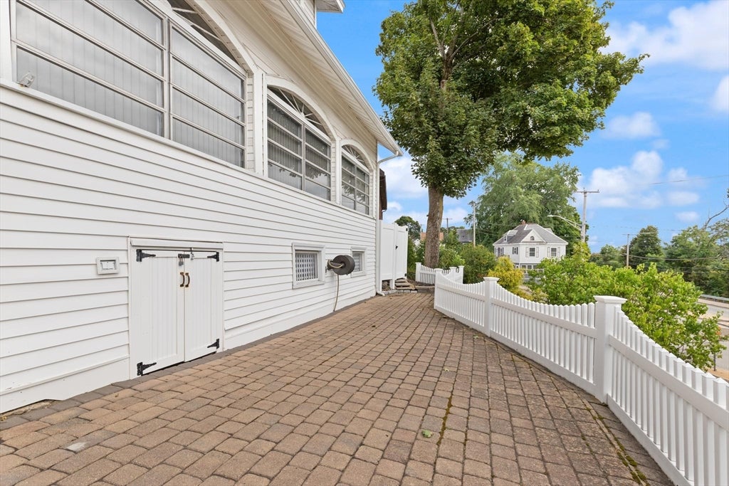 6 Groveland St