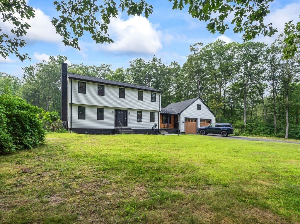 77 Crooked Ledge Rd