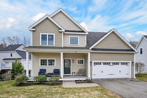 Photo of 17 Stonebrook Ct, Southborough, MA 01772 (MLS # 73496745)