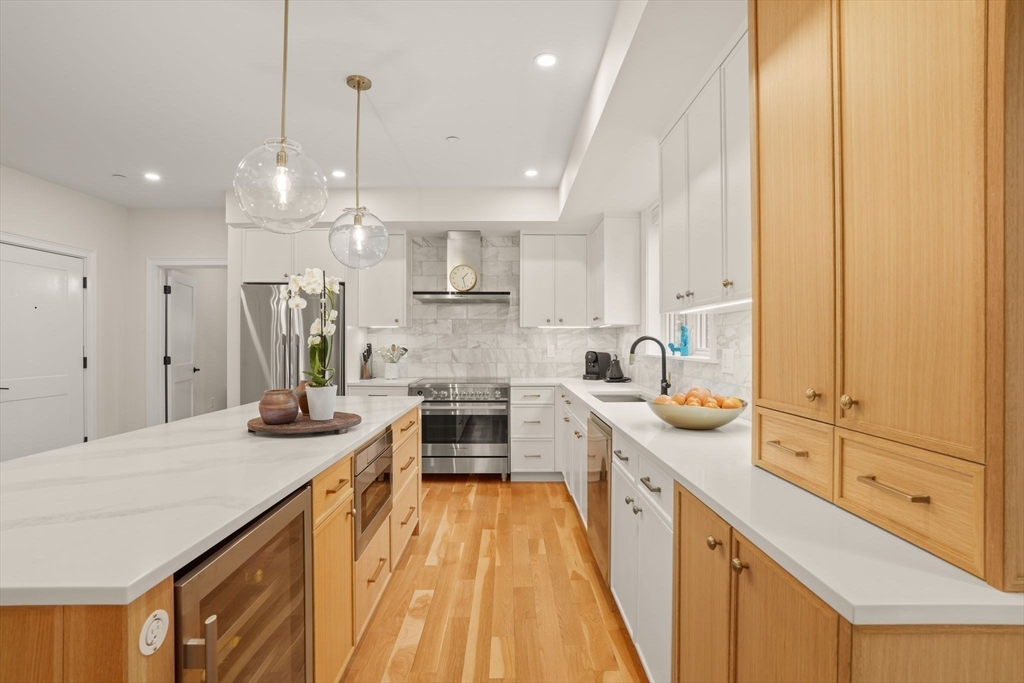 12 Everett St #1, Boston, MA Photo #2