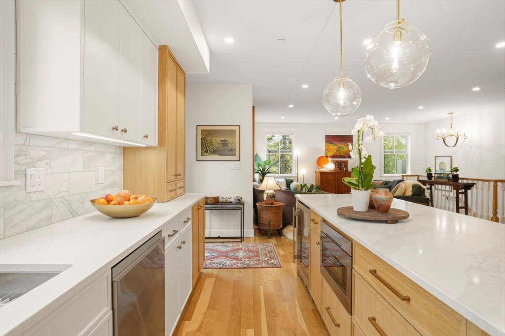 12 Everett St #1, Boston, MA Photo #4