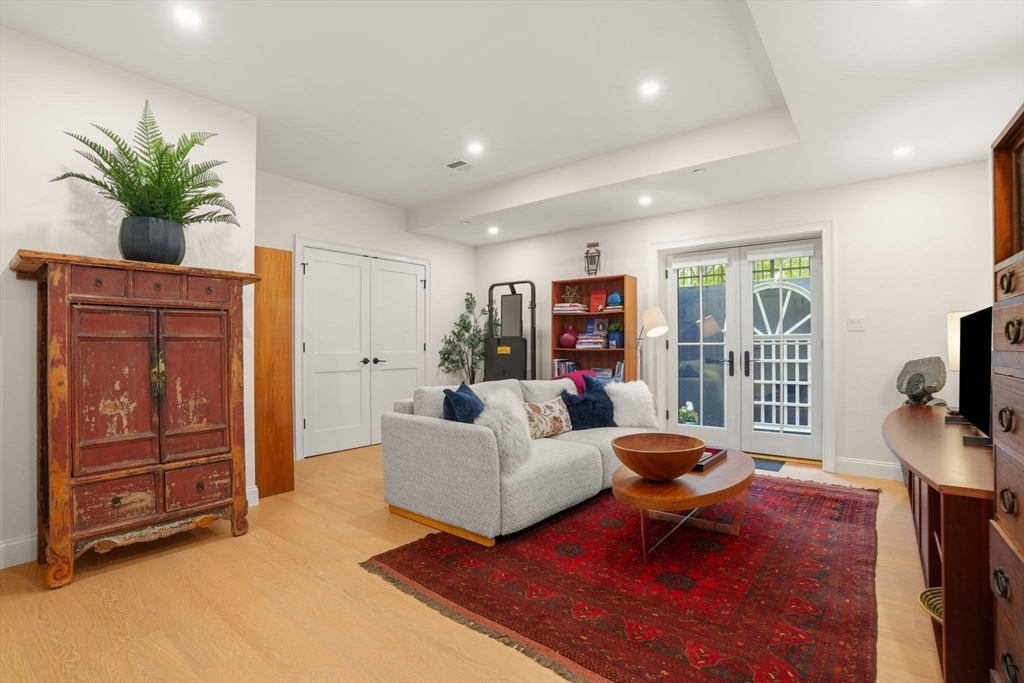 12 Everett St #1, Boston, MA Photo #26