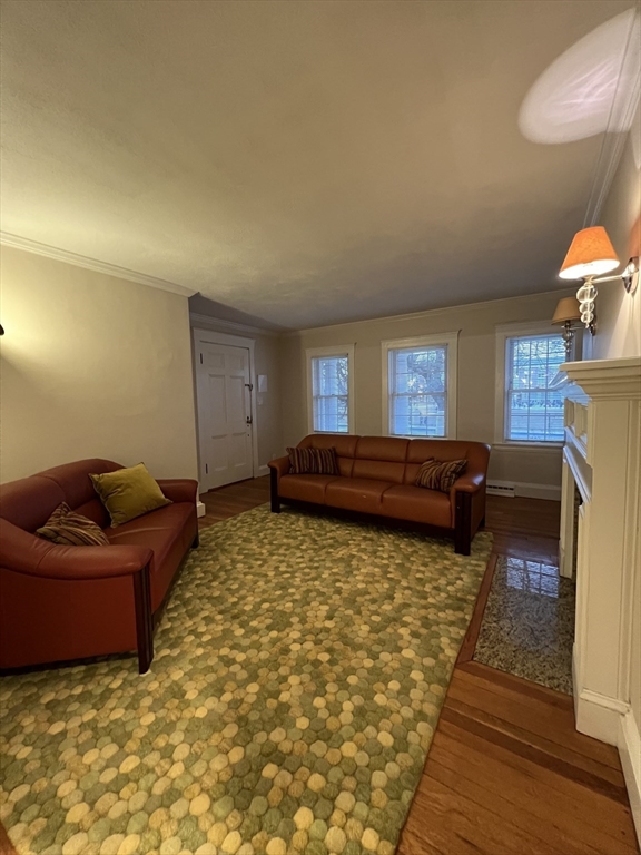 162 Eastside Parkway 1