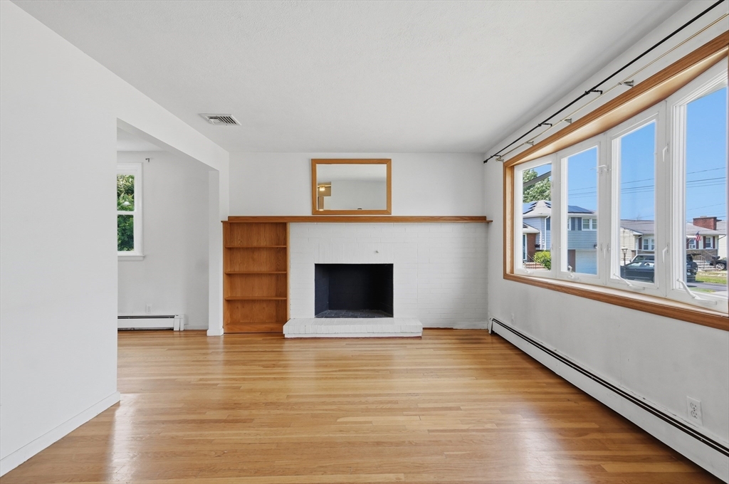 12 Bennett Rd, Watertown, MA, 12 Bennett Rd, Watertown, MA Photo #2