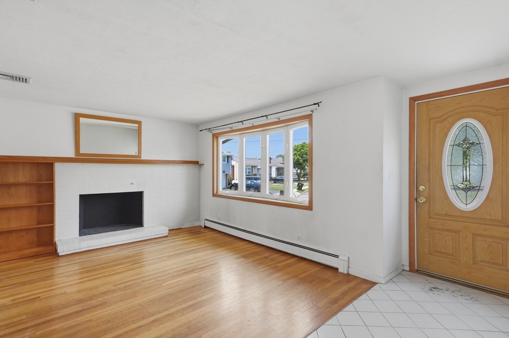 12 Bennett Rd, Watertown, MA, 12 Bennett Rd, Watertown, MA Photo #3
