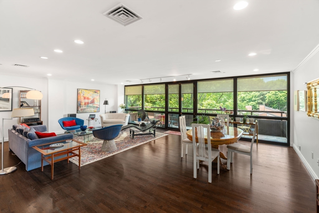 241 Perkins Street C 403