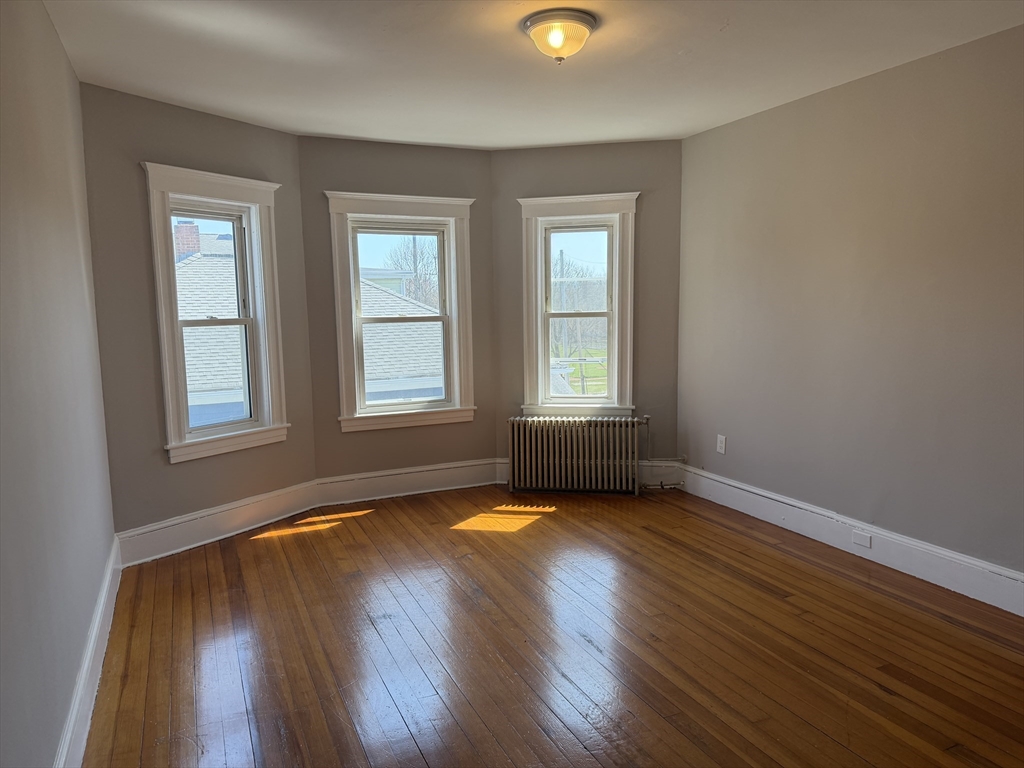 21 Saint George Ave 3
