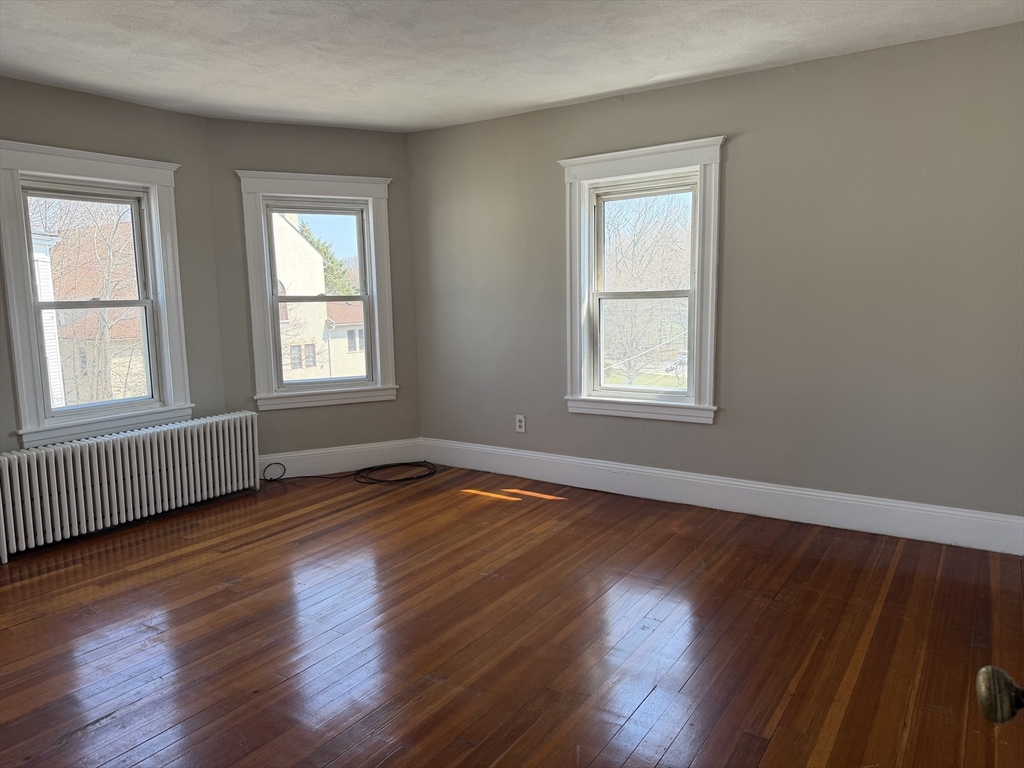 21 Saint George Ave 3