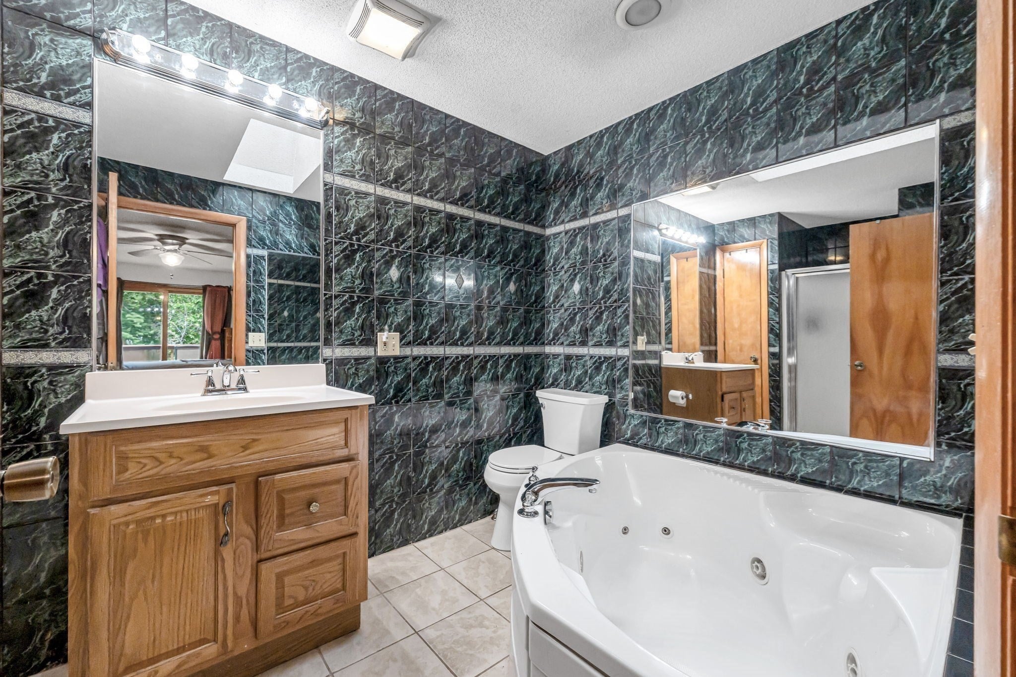 72 Mountain View Dr, Belchertown, MA, 72 Mountain View Dr, Belchertown, MA Photo #23