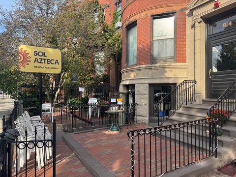 Photo of 914 Beacon St, Boston, MA 02215 (MLS # 73481039)