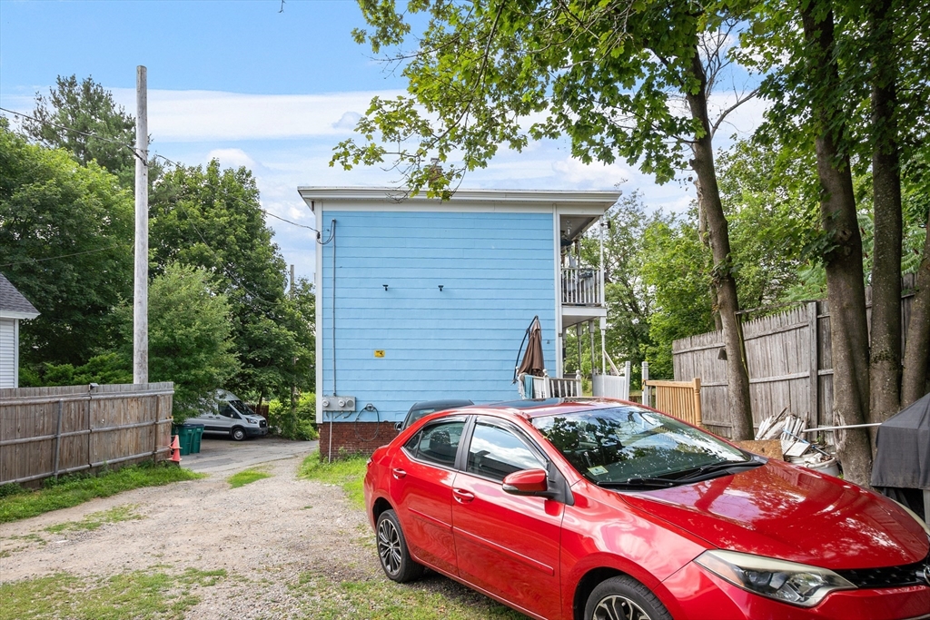 20 4th St