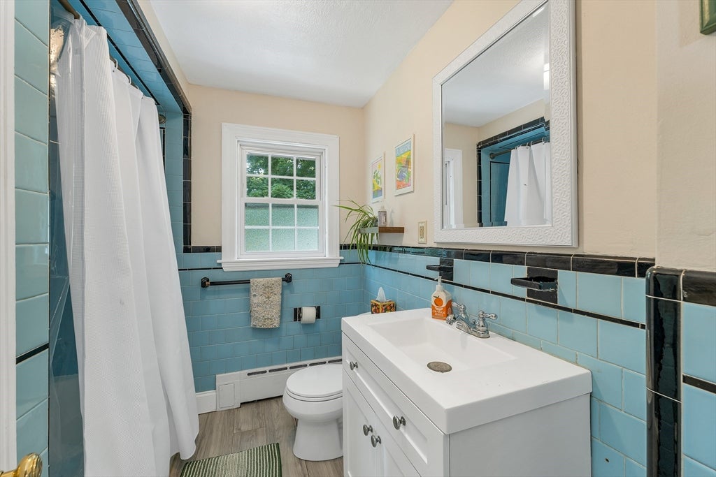 121 Elm St, Methuen, MA, 121 Elm St, Methuen, MA Photo #17
