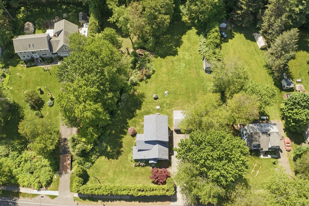 130 Elm St