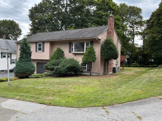 4 WEST ST, WAKEFIELD, MA 01880 - Image e5197319fa7c9617b9b4a4a0aaf04f7a/2968021912