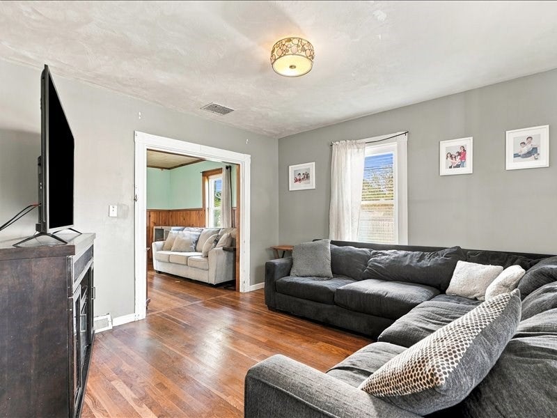 111 Packard St, Hudson, MA, 111 Packard St, Hudson, MA Photo #8
