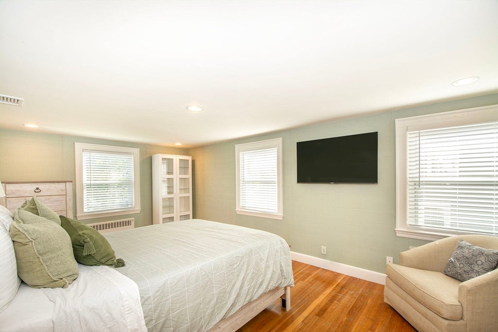 88 Elm St, Milton, MA Photo #24