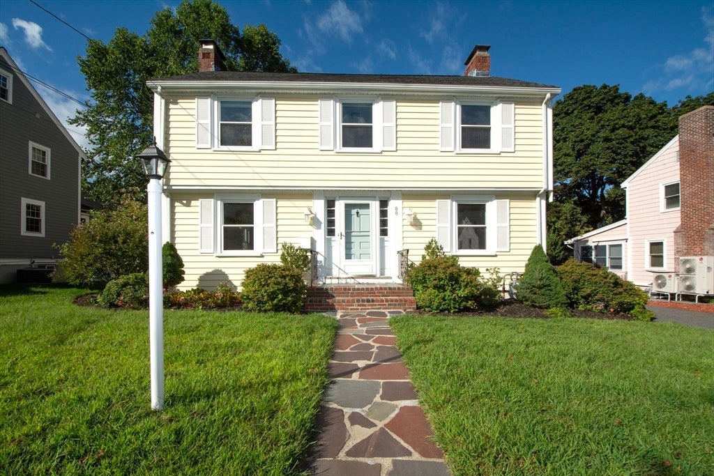 88 Elm St, Milton, MA Photo #2