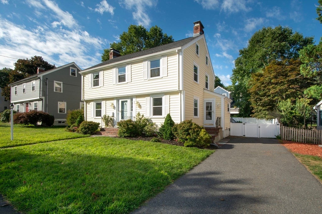 88 Elm St, Milton, MA Photo #3