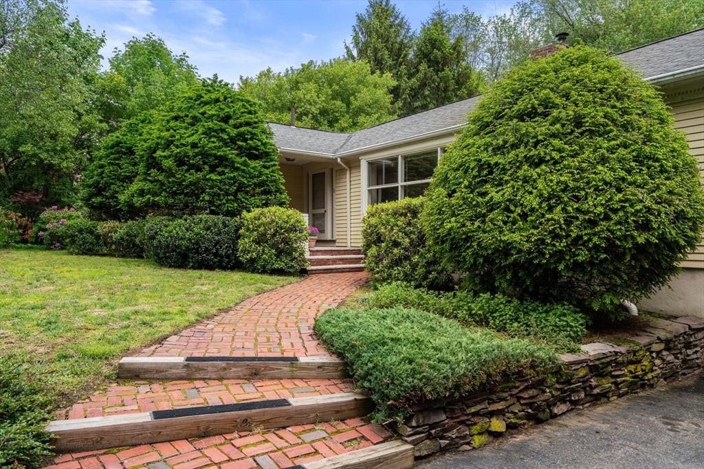 31 Millbrook Rd