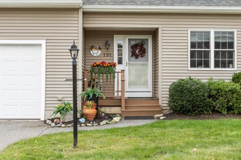 Photo of 131 Ariel Circle #131, Sutton, MA 01590 (MLS # 73583576)