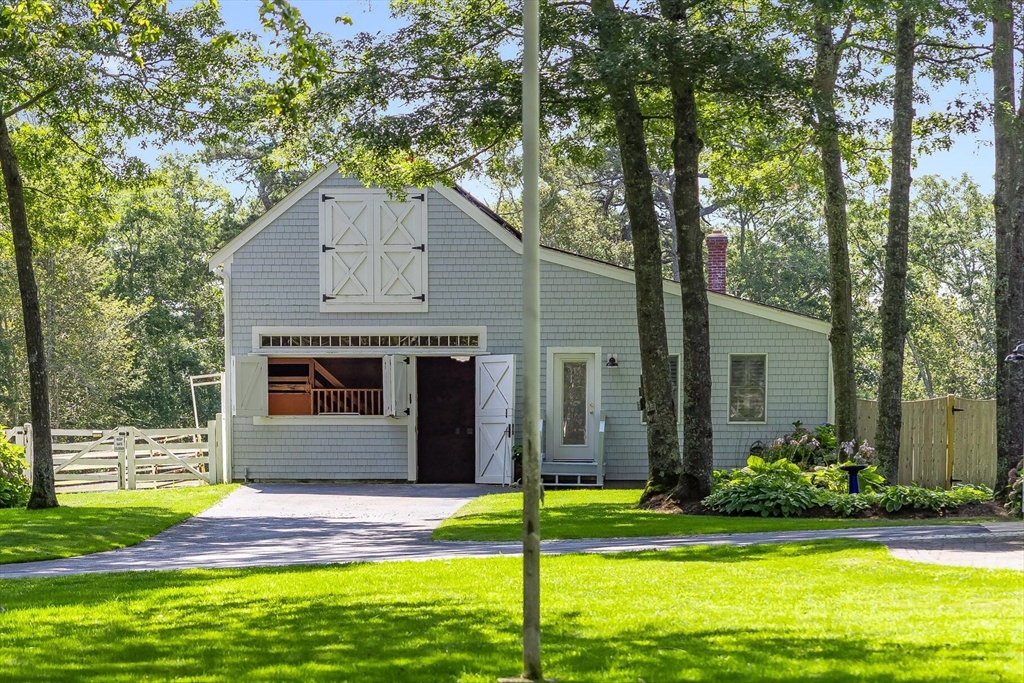 37 Oliver Drive