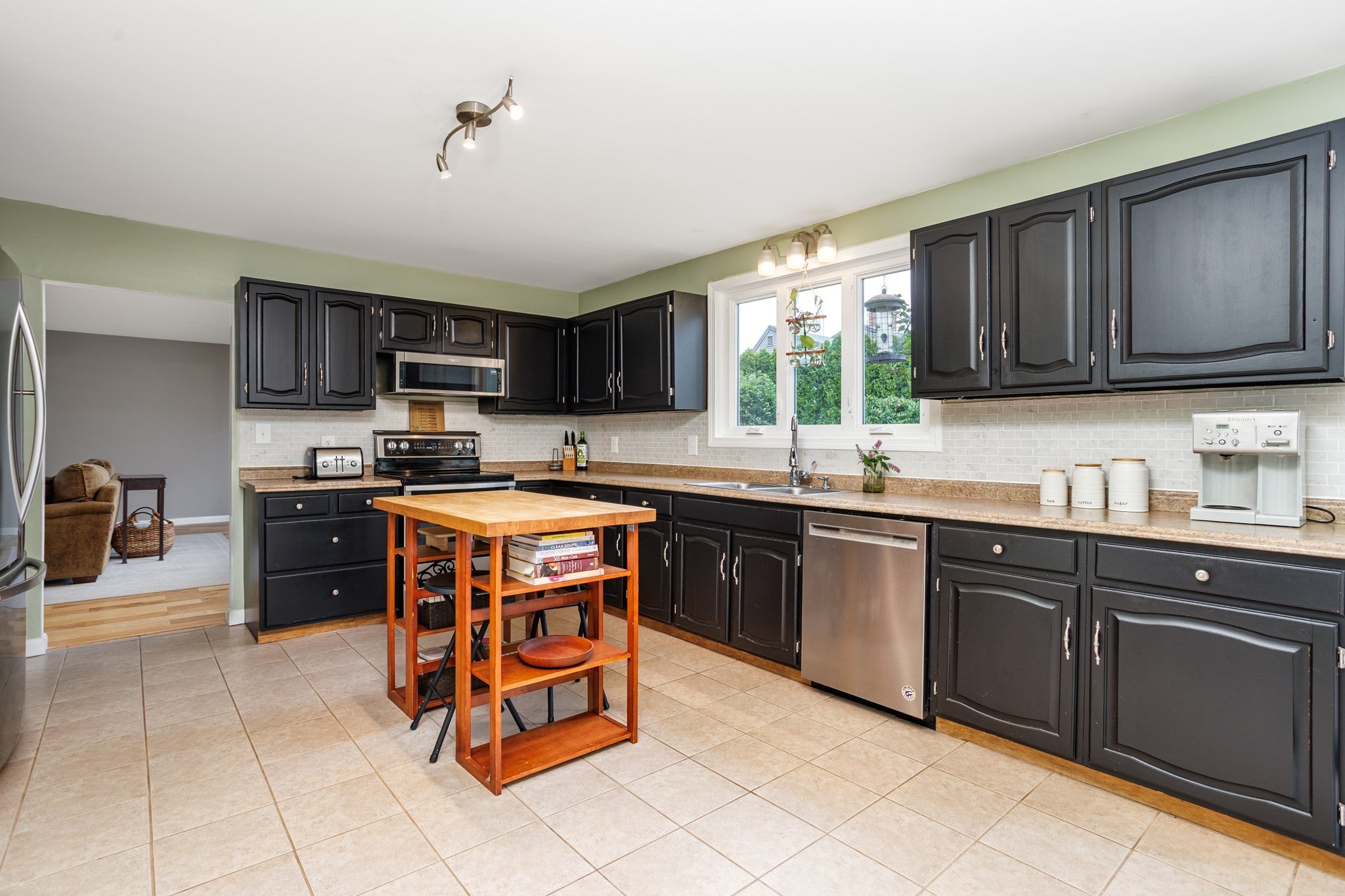 27 Lee St, Lancaster, MA, 27 Lee St, Lancaster, MA Photo #6