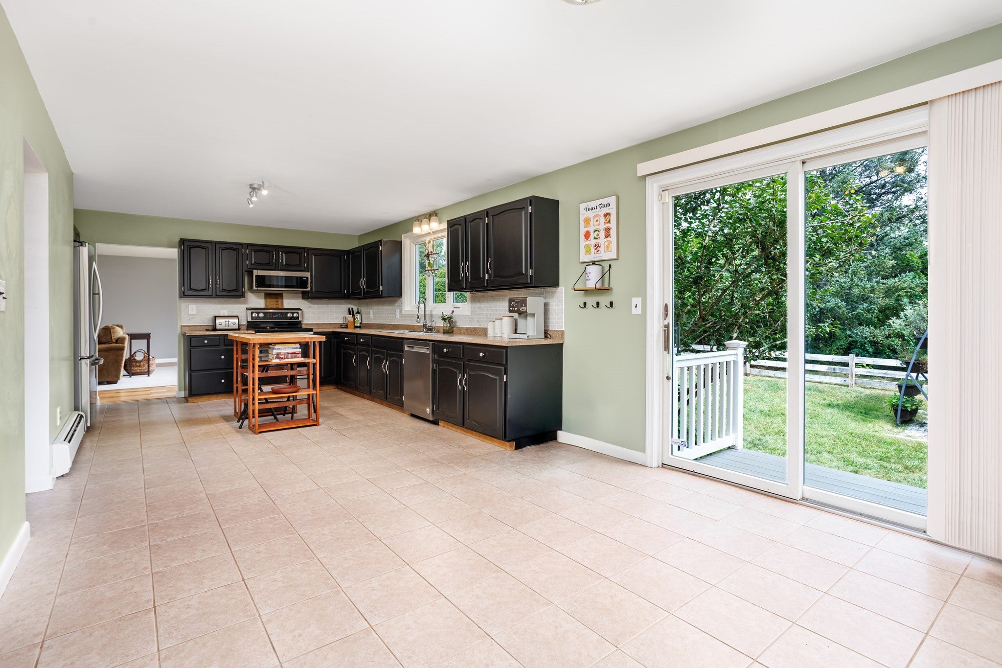 27 Lee St, Lancaster, MA, 27 Lee St, Lancaster, MA Photo #7
