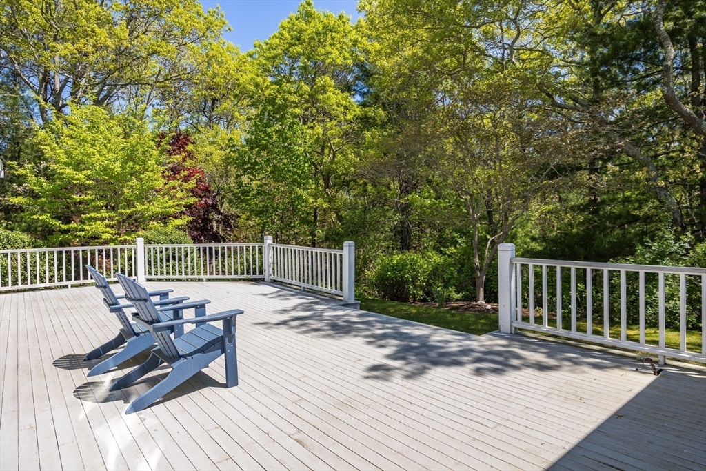 19 Longshank Cir