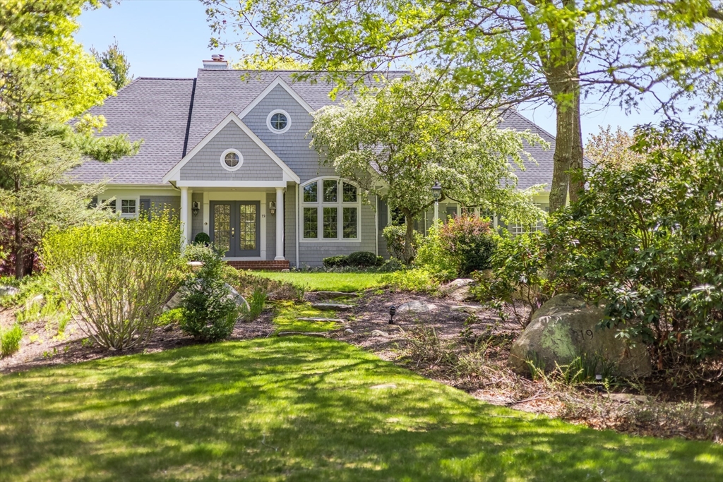 19 Longshank Cir